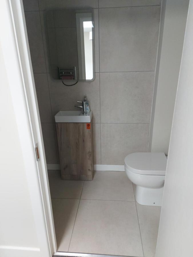 Plaza Suite 61 B Bangor  Extérieur photo